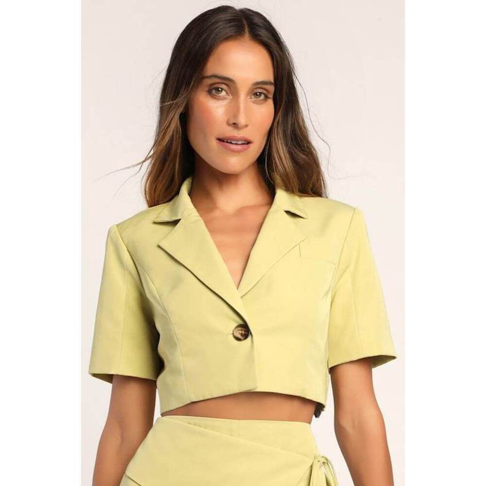 Lulus Boardroom Babe Lime Green Short Sleeve Cropped Blazer - Size S
